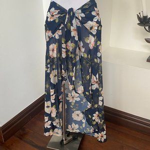 Beach Riot Floral Sarong Blue with Flowers Coverup Cover Bottom Sz M will fit S
